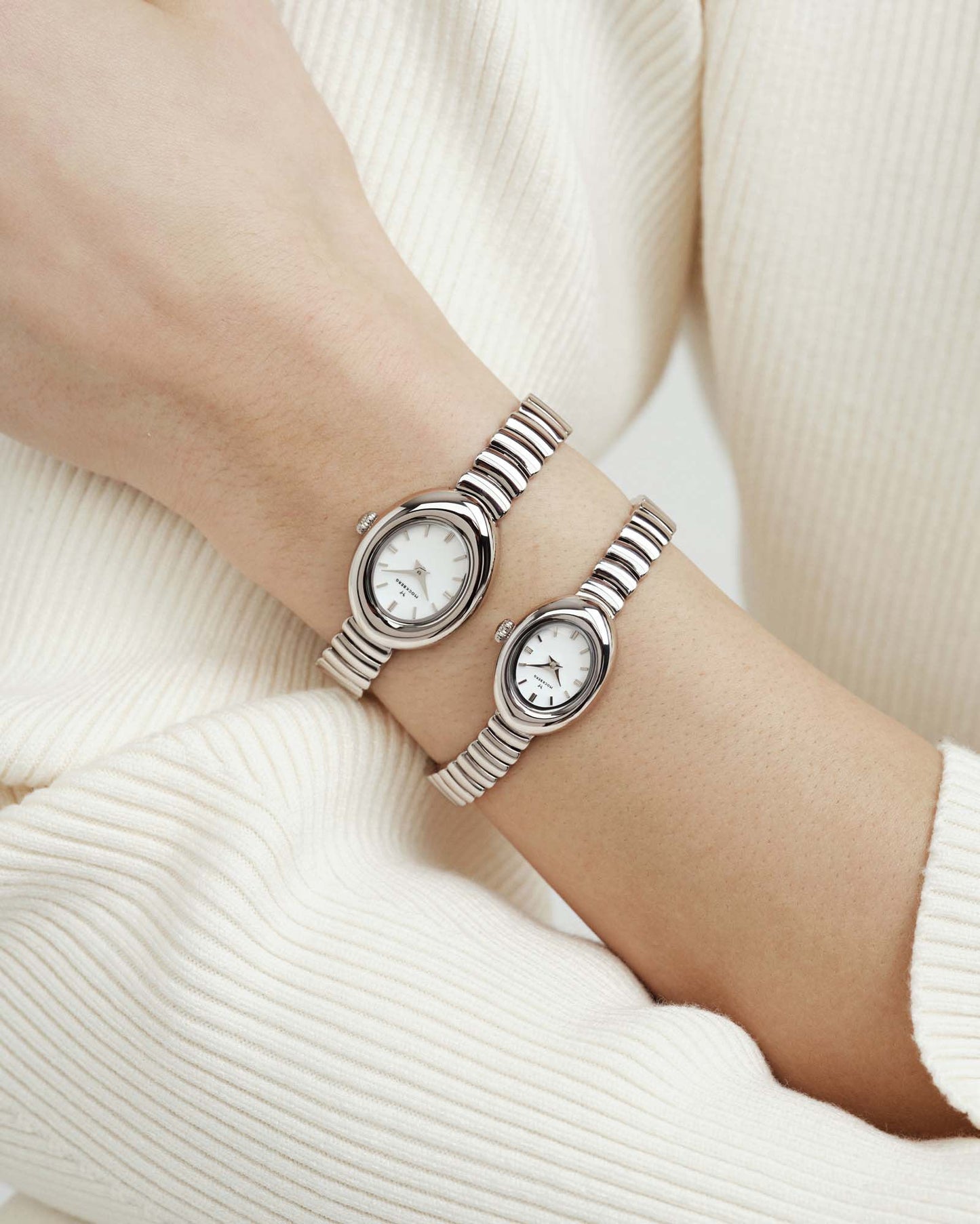 Belle Oval Petite Watch