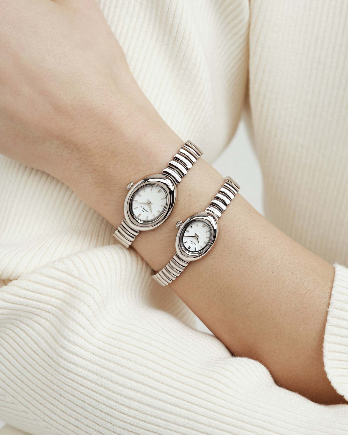 Belle Oval Petite Watch