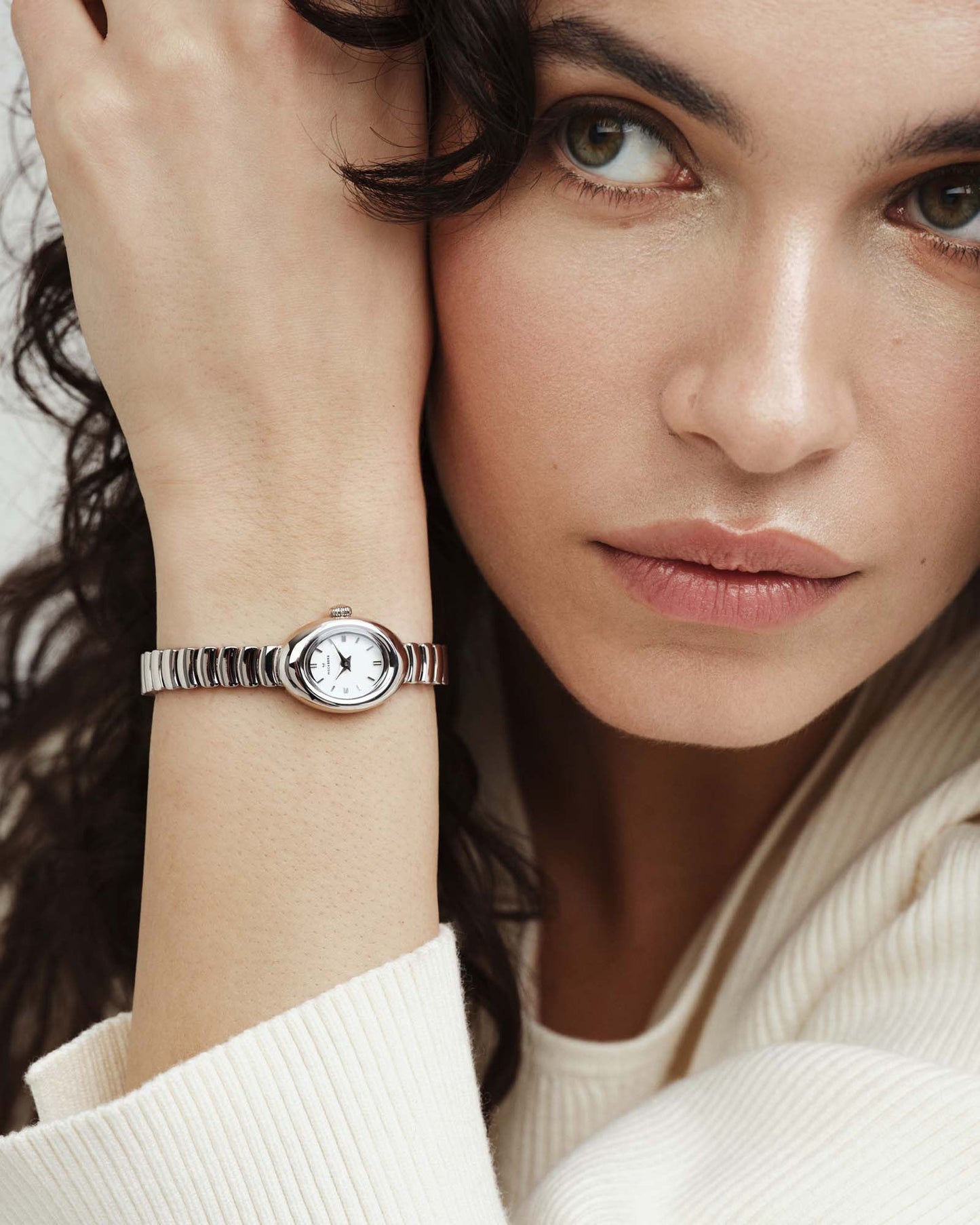 Belle Oval Petite Watch