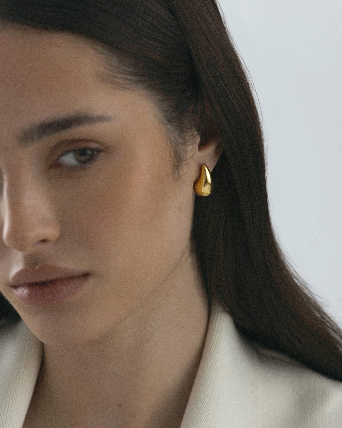 Plain Daring Small Earring