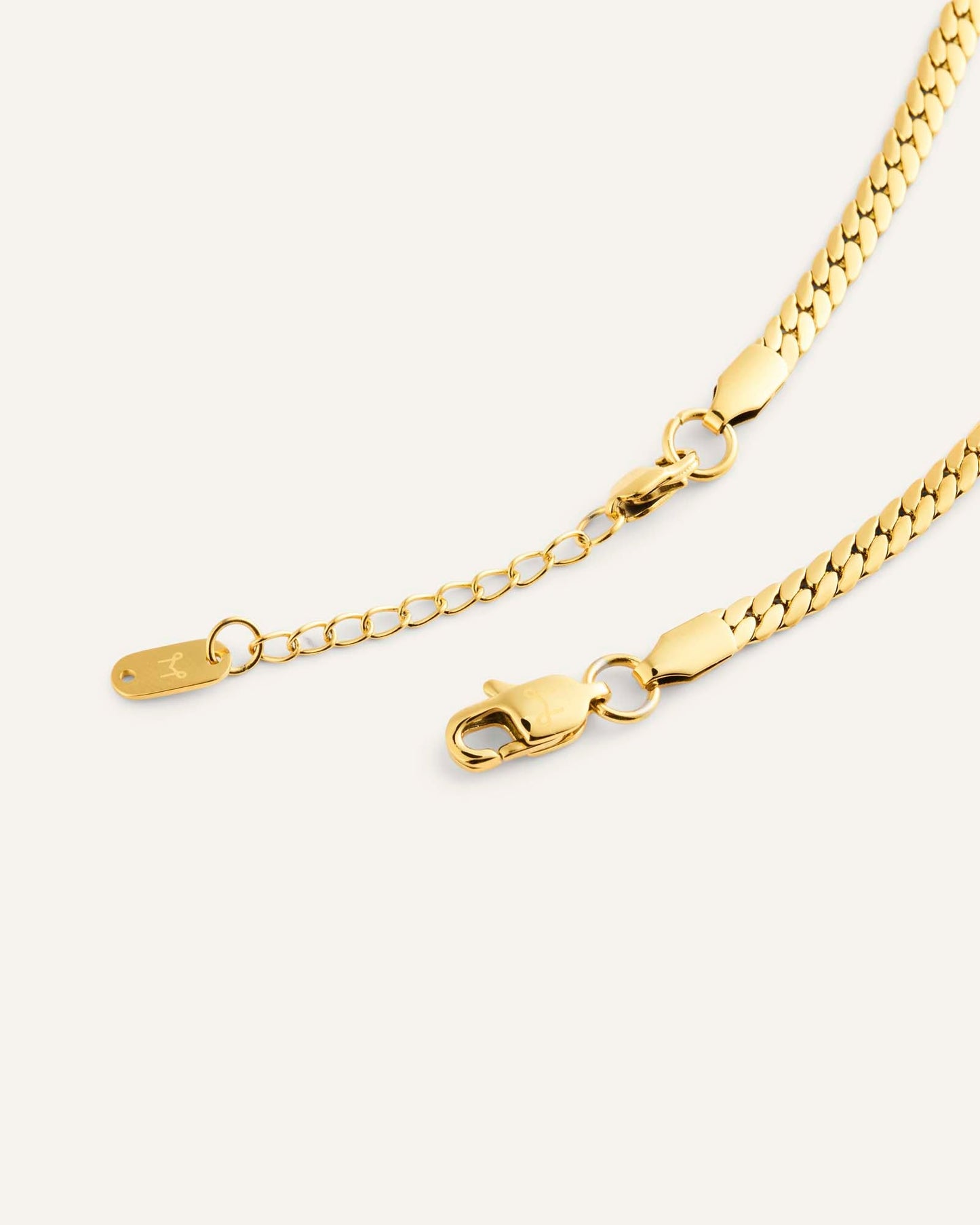 Serpentine Chain Gold Bracelet