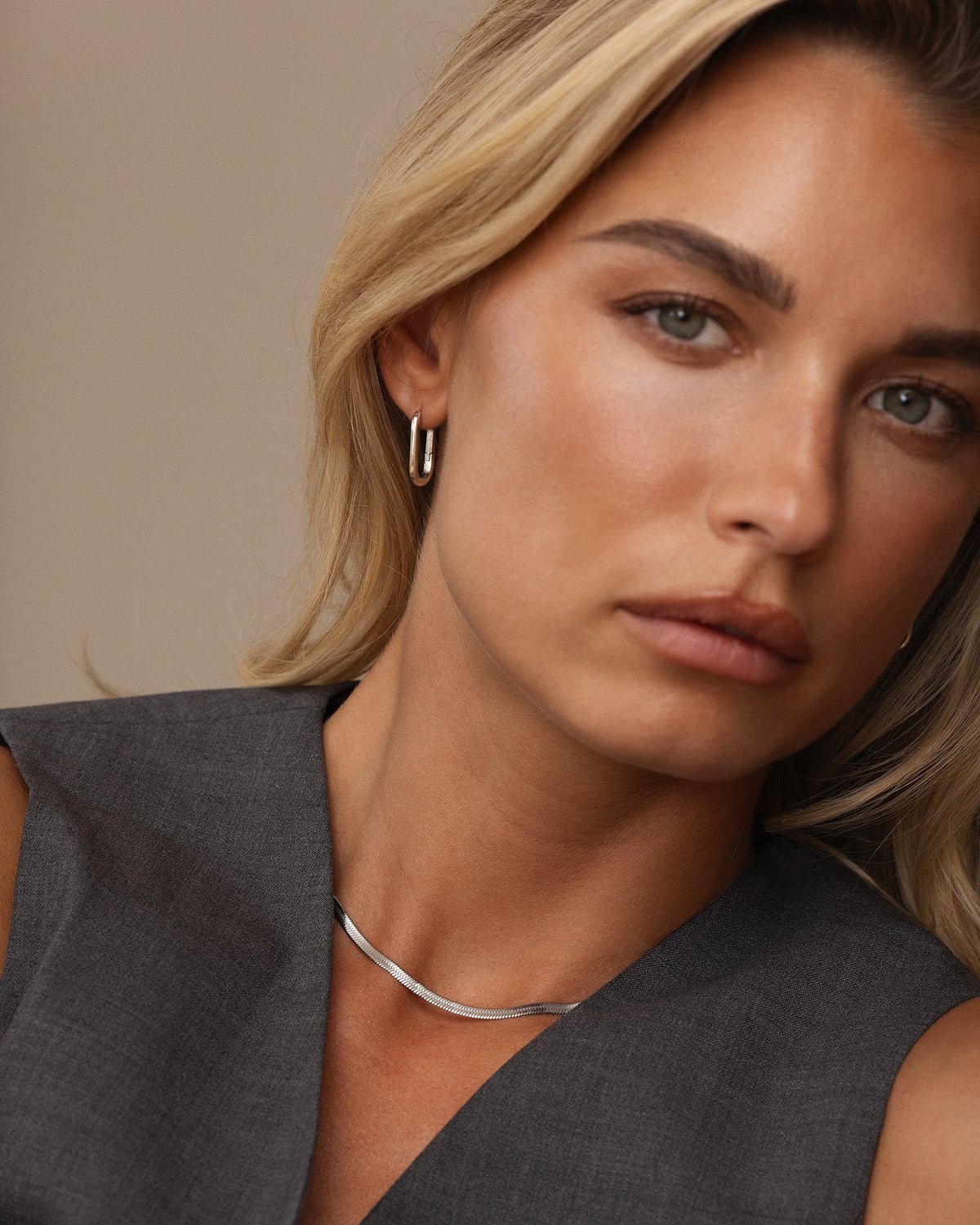 Slim Medium U-Hoops