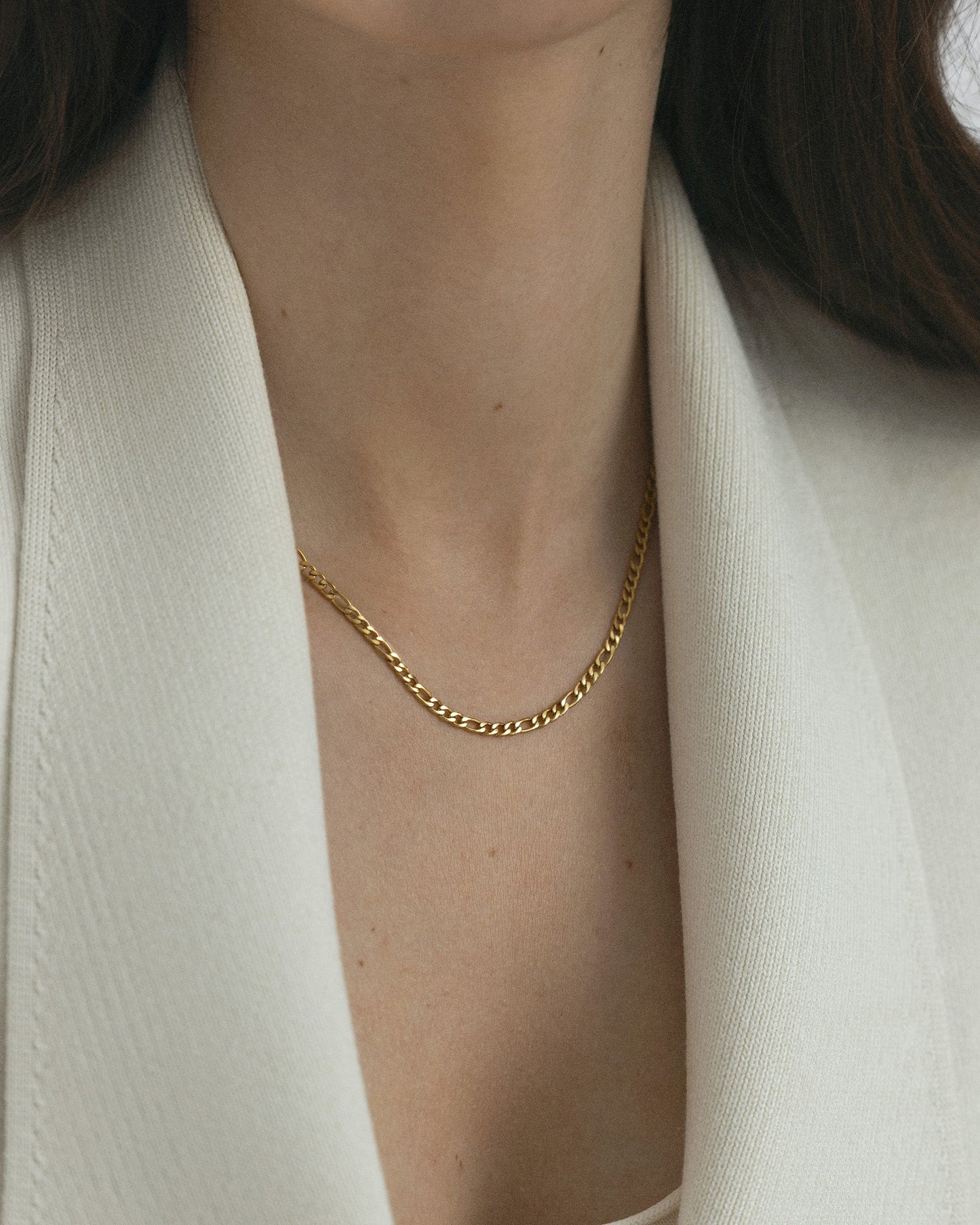 Thin figaro necklace