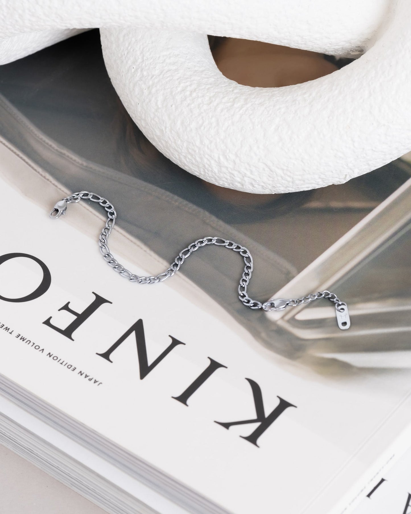 Thin Figaro Bracelet