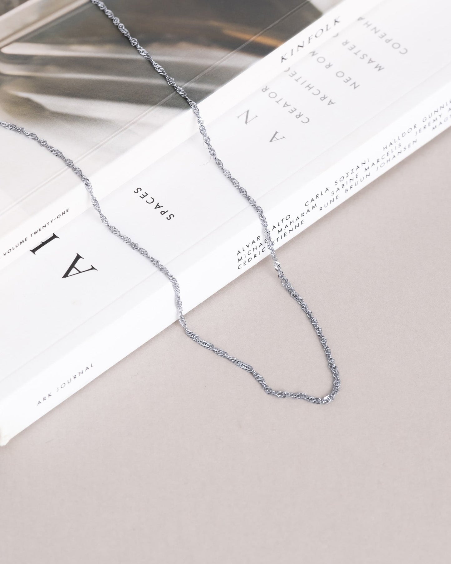 Twirl necklace