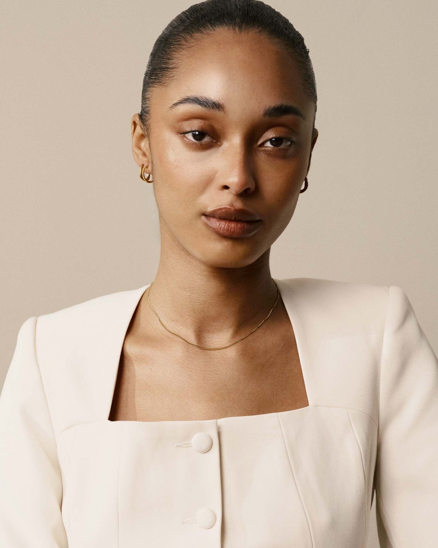 Thin Curb Chain Gold Small Necklace