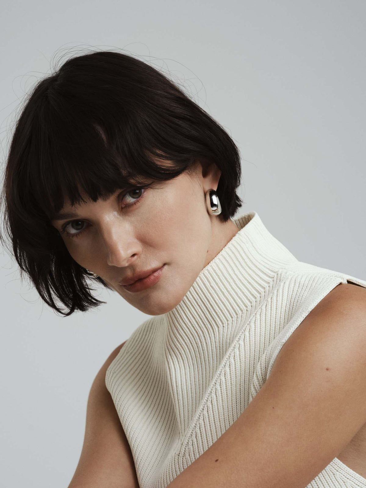 Aura Bold Hoops