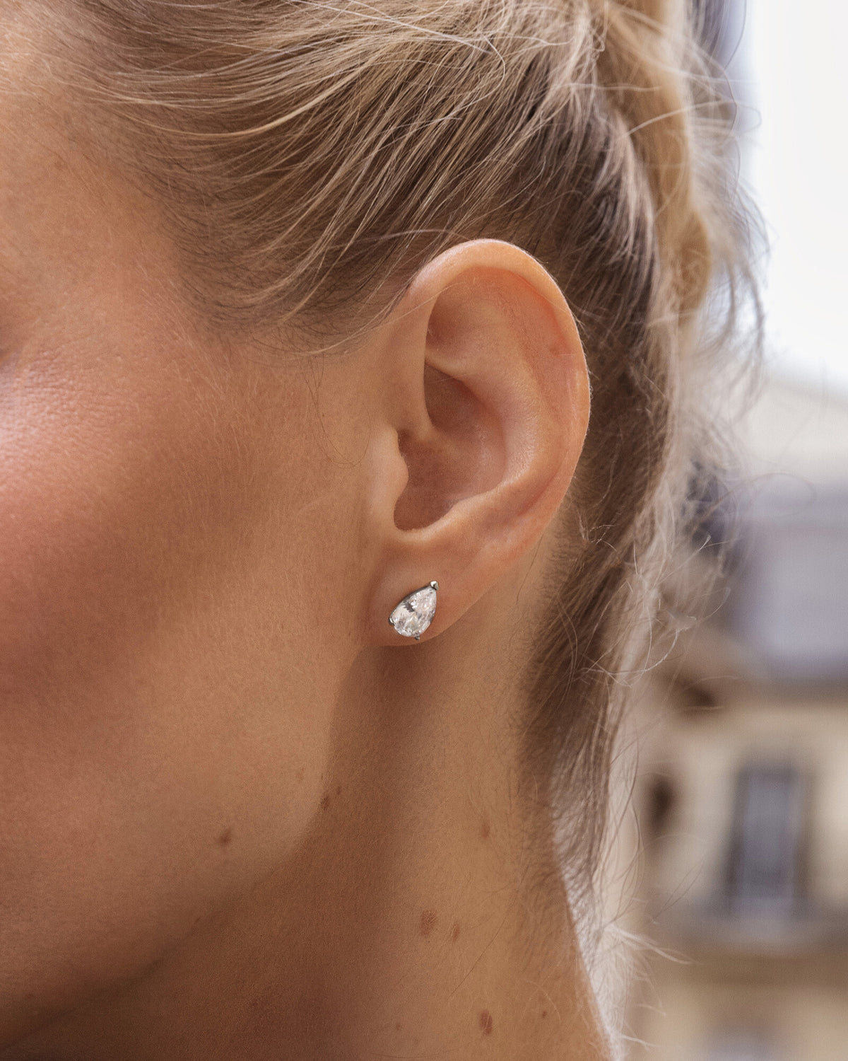 Amélie Steel Studs