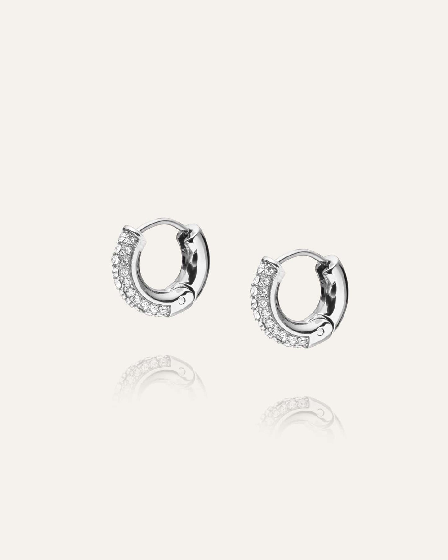 Pavé everyday small hoops