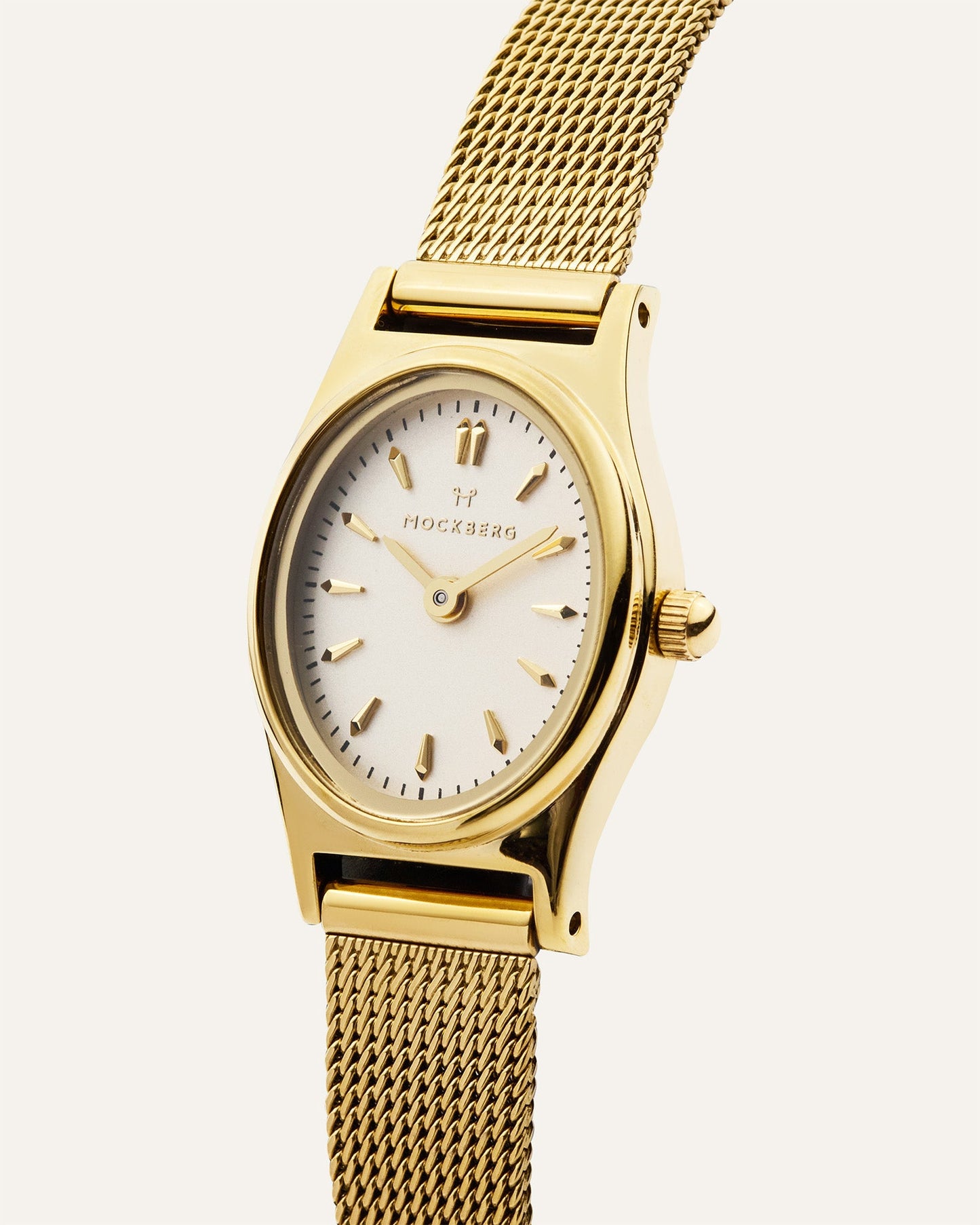 Retro Mesh Gold Watch