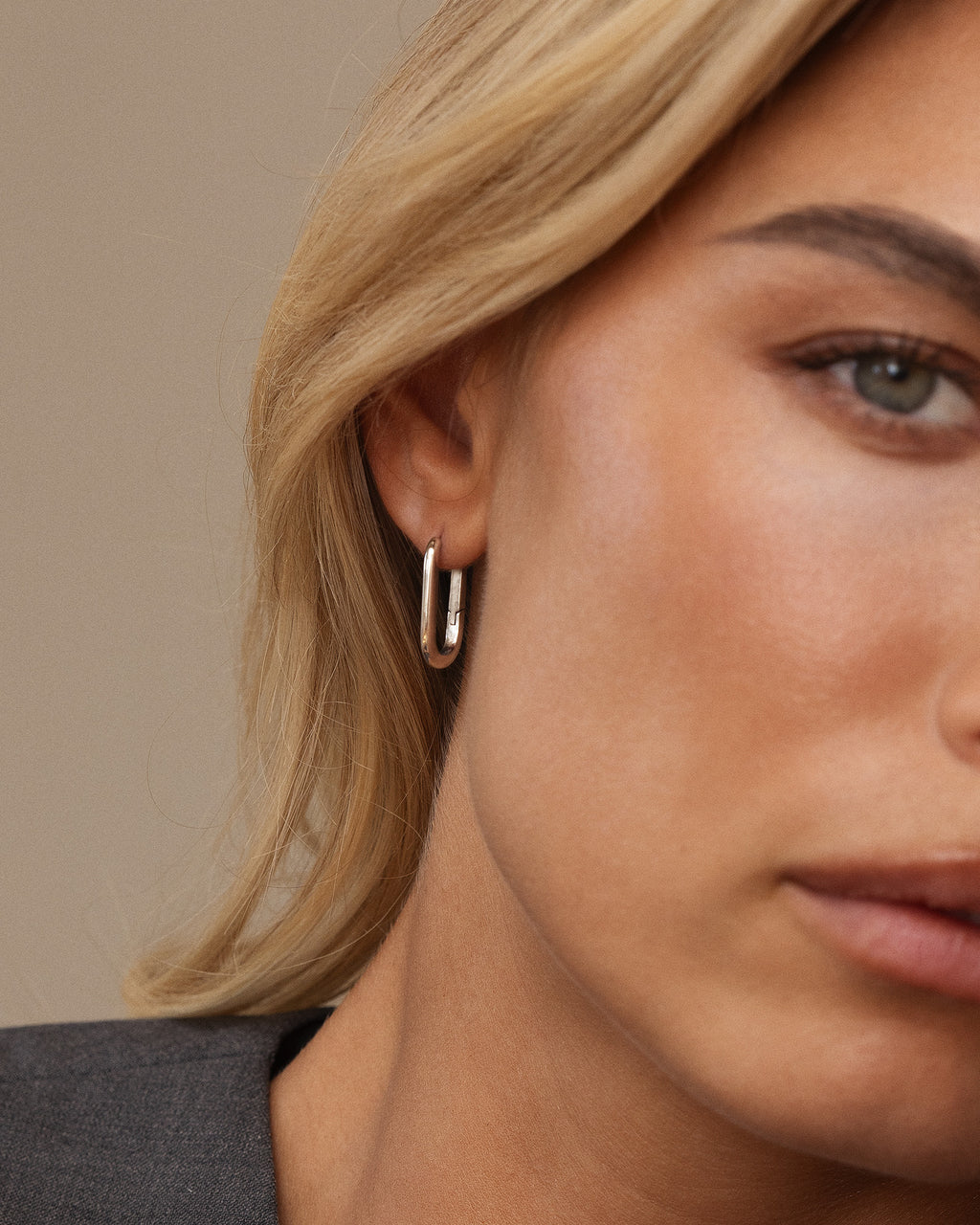 Slim Medium U-Hoops