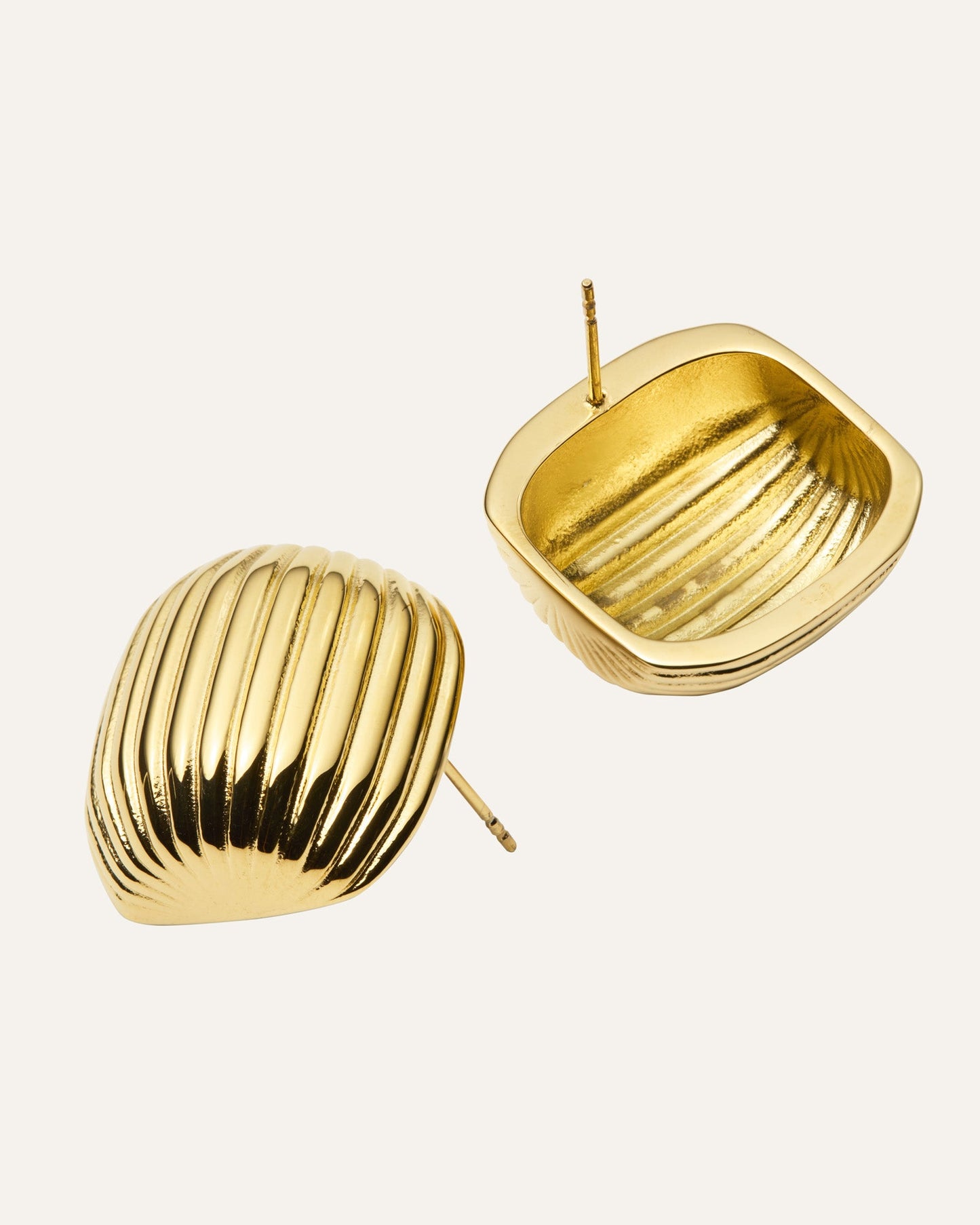 Retro Ribbed Earring