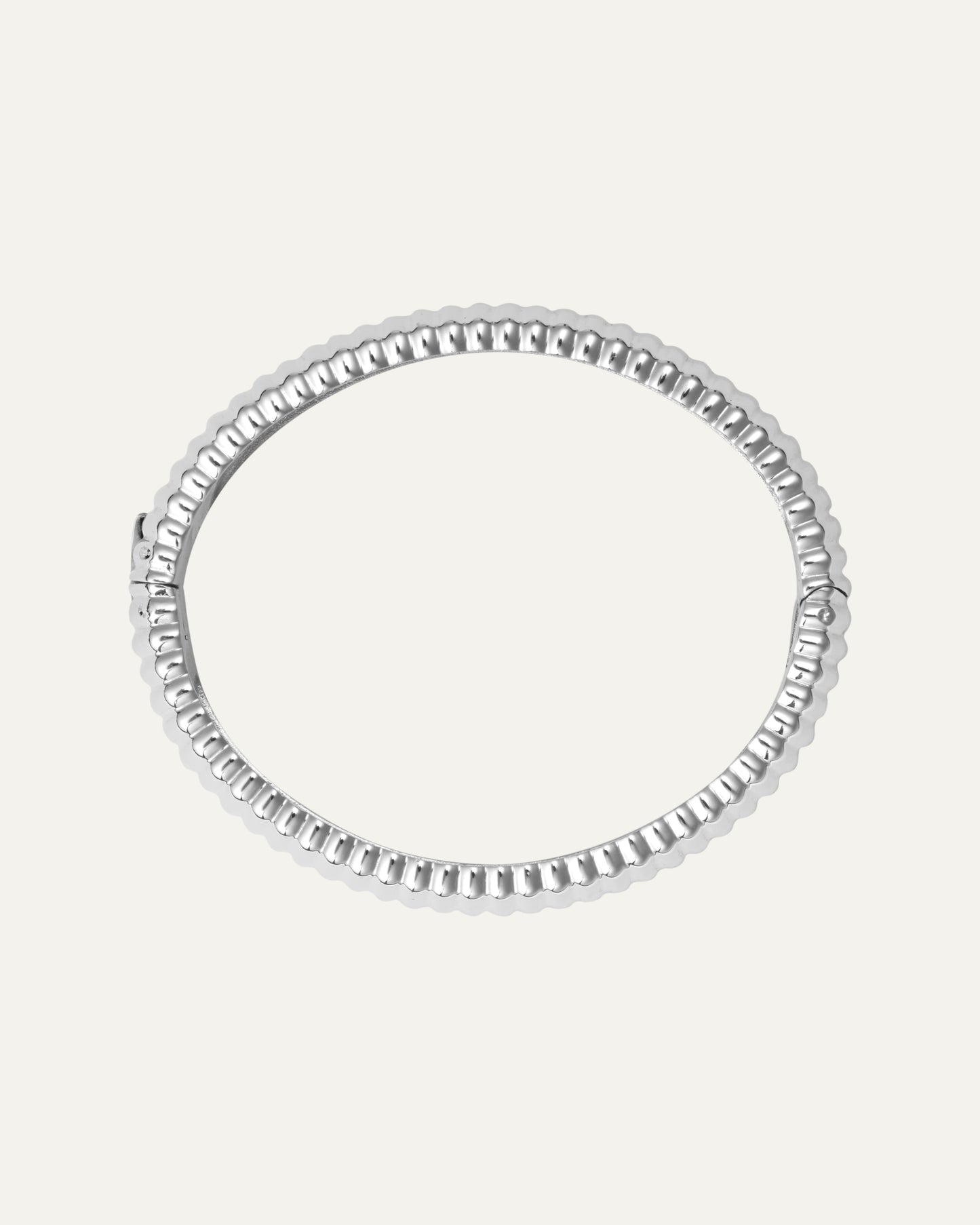 Retro Ribbed Silver Bangle