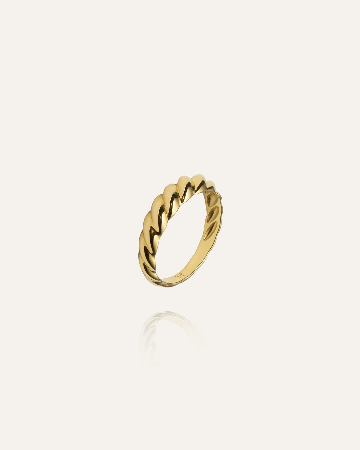 Elsa Gold Ring